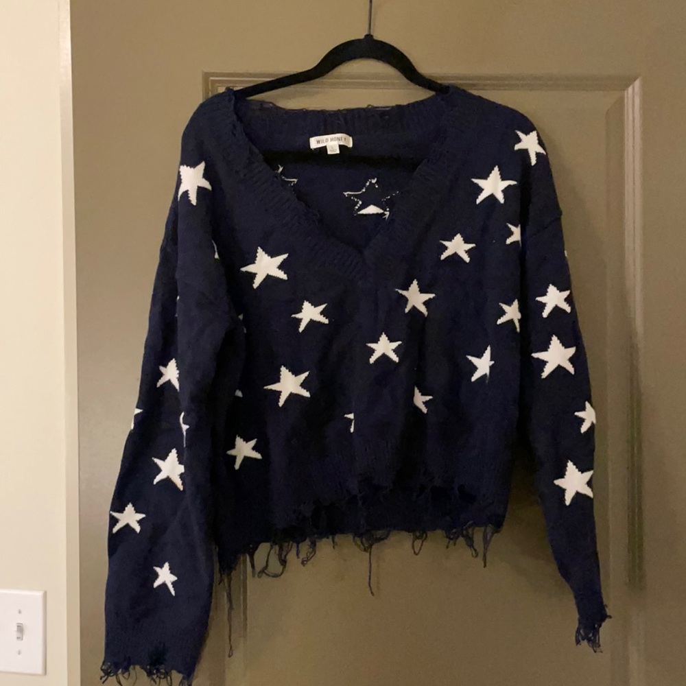 Blue star sweater